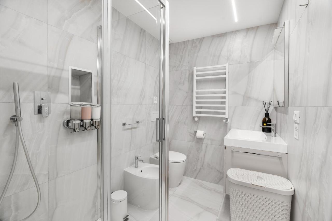 מילאנו Modern Quiet Super Central Luxury Apartment מראה חיצוני תמונה